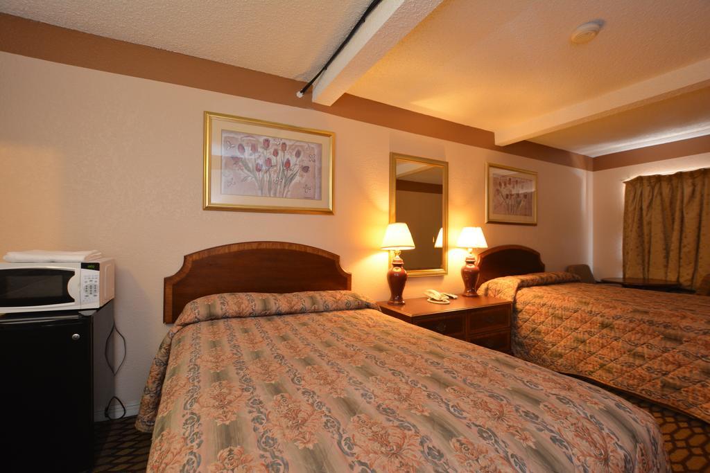 Newcastle Motel ภายนอก รูปภาพ